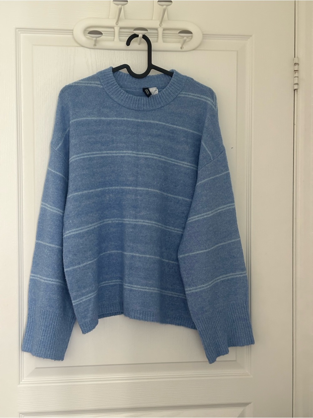 Divided by H&M Light Blue Striped Crewneck Sweater